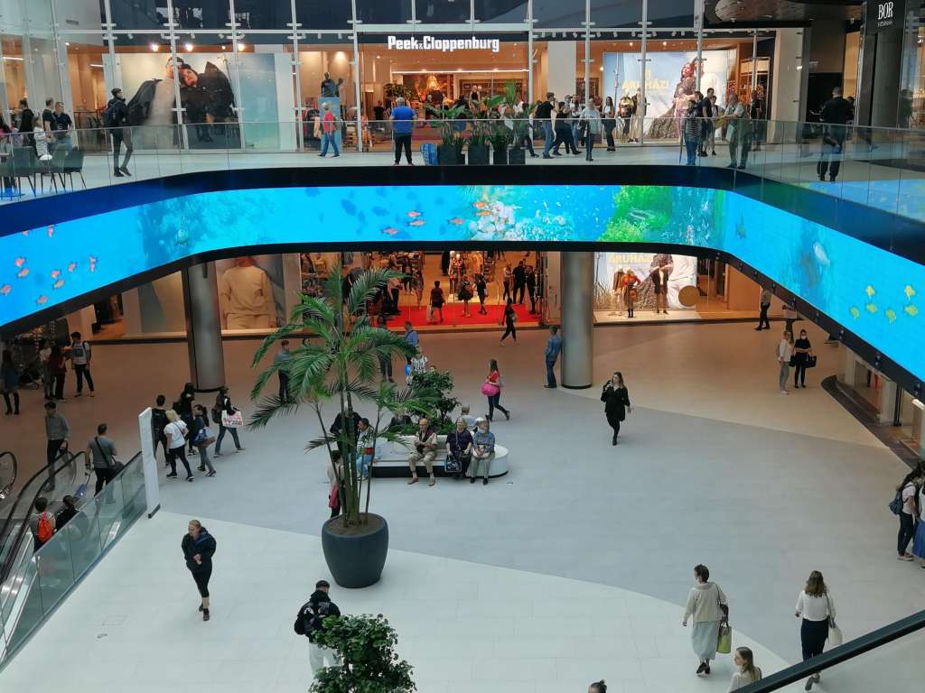 Etele Plaza / Flexible LED Display and Interactive Floor LED Display - Smart Plaza Digital Signage System Design and Construction 4
