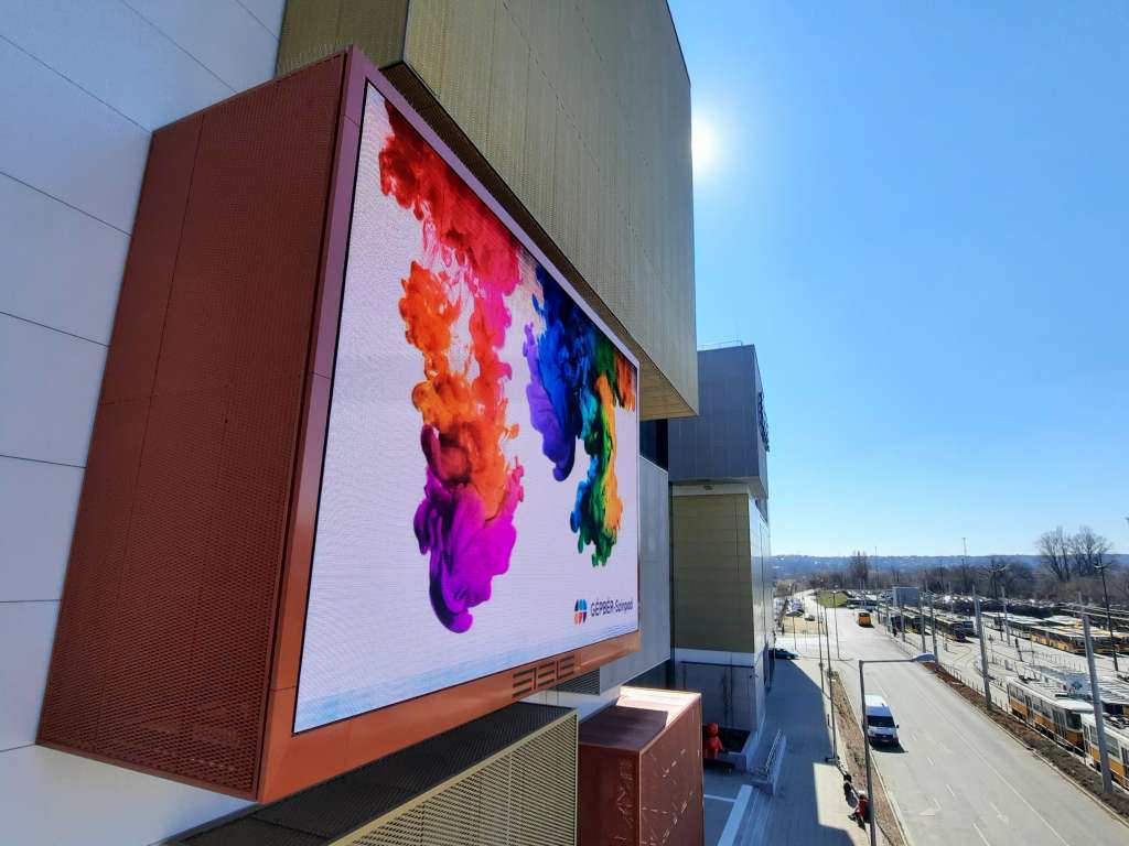Etele Plaza / Flexible LED Display and Interactive Floor LED Display - Smart Plaza Digital Signage System Design and Construction 13