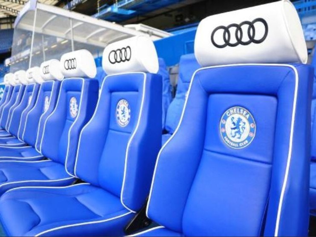 Sport Seats / Substitutes’ benches 3