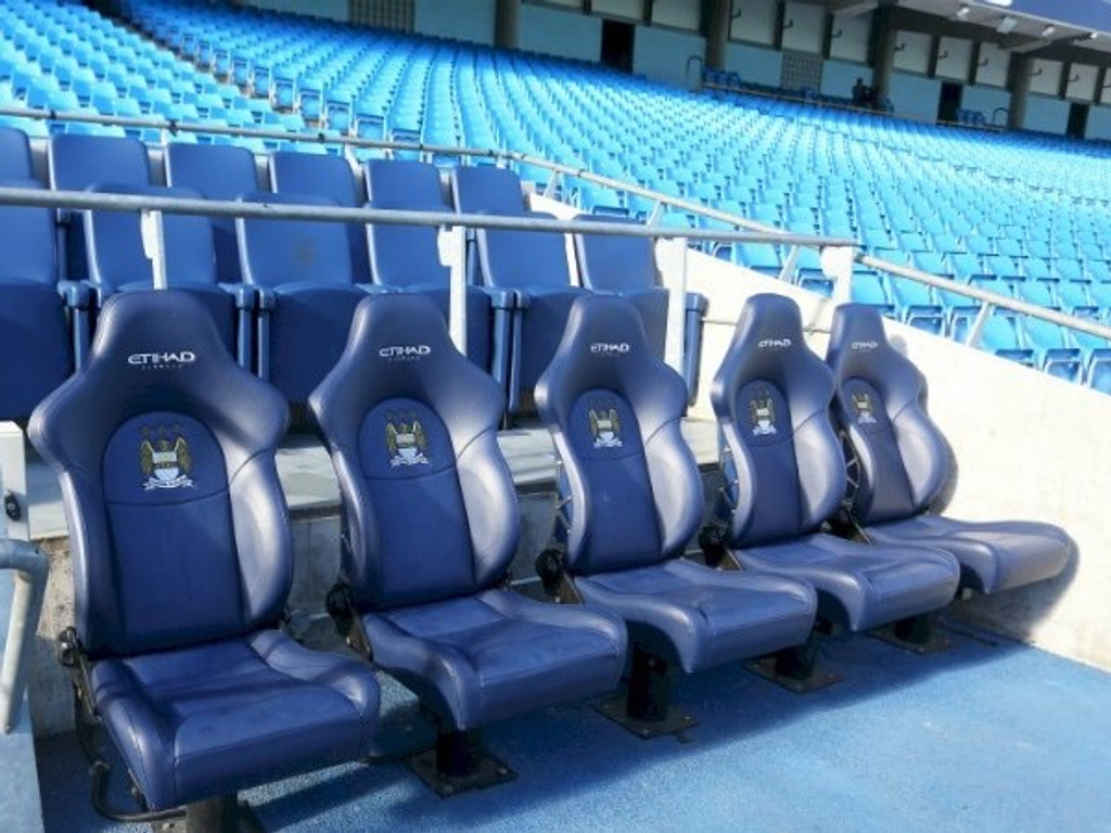 Sport Seats / Substitutes’ benches 4