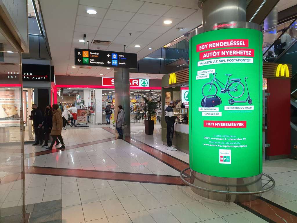 Coloanele publicitare LED în centrele comerciale Allee, Duna și ETELE Plaza 7