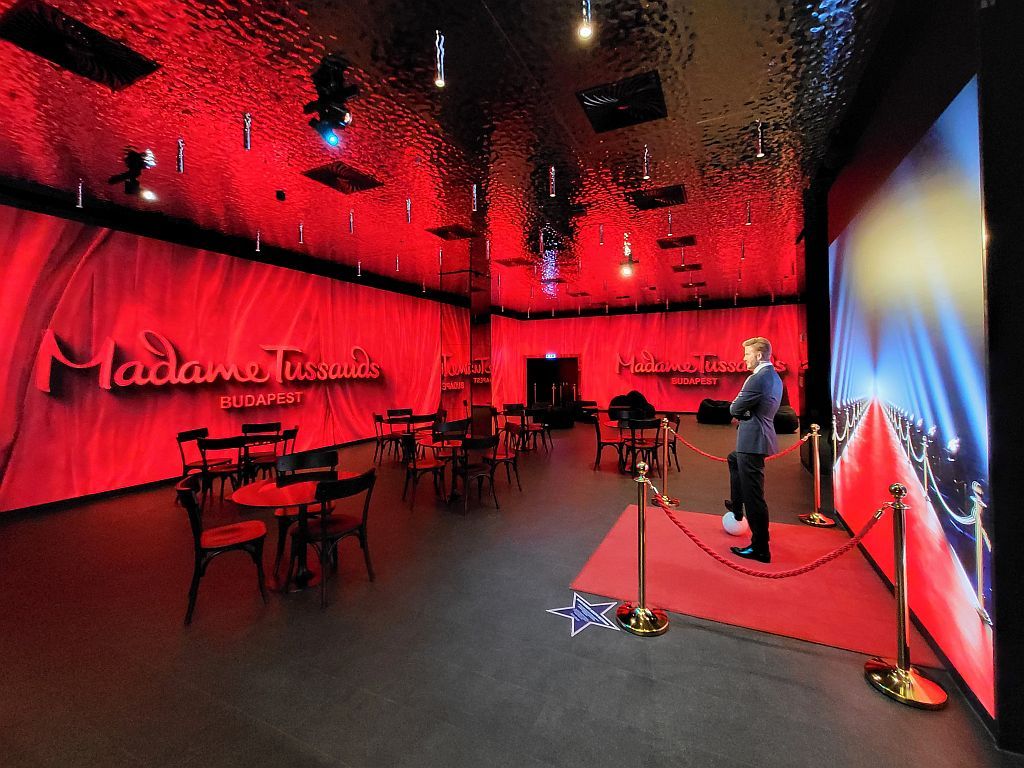 Madame Tussauds Budapest - ecran LED, podea LED și procesor video sistem de control proiectare și execuție 18