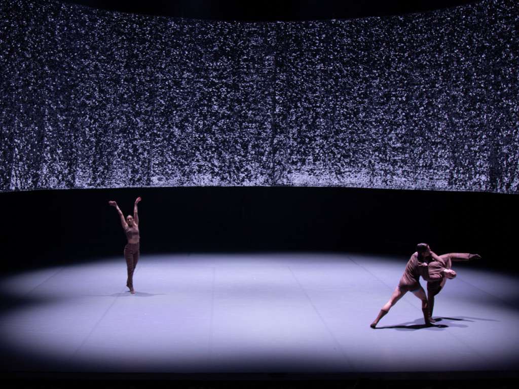 Silver background in the Great Hall of the National Dance Theatre